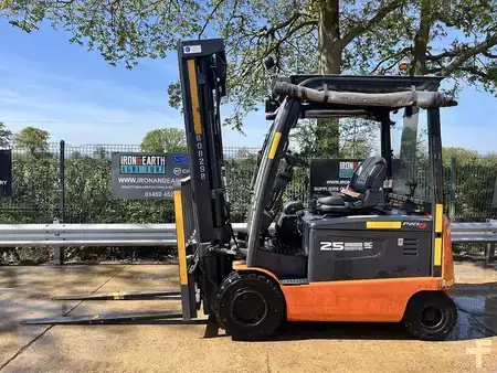 Carrelli elevatori diesel 2016  Doosan B25X-5 Forklift (1)