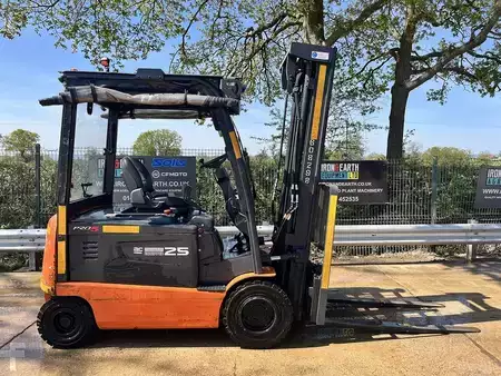 Carrelli elevatori diesel 2016  Doosan B25X-5 Forklift (4)