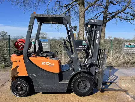 Dieselový VZV 2019  Doosan G20GP Forklift (4)
