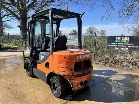 Dieselový VZV 2013  Doosan D30S-5 Forklift (3)