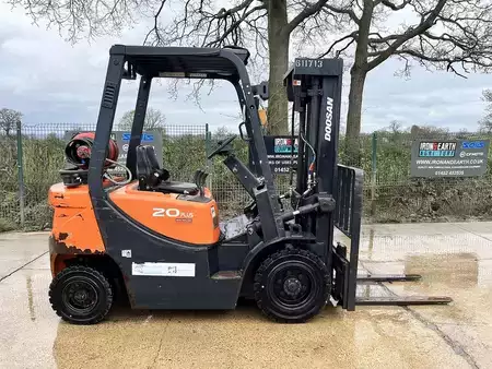 Dieselový VZV 2019  Doosan G20GP Forklift (4)