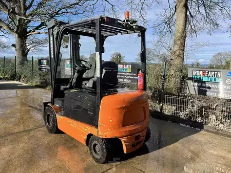 Diesel truck 2007  Doosan B25X-5 Forklift (3)