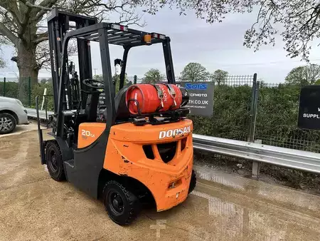Empilhador diesel 2019  Doosan G20GP Forklift (3)