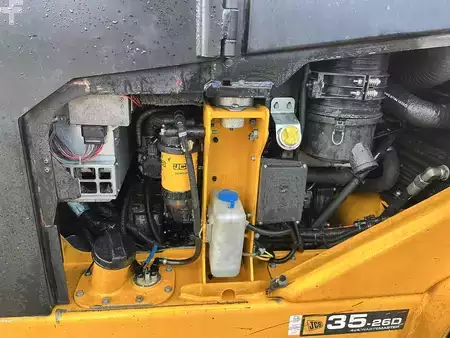 Teleskoptruck fast bom - JCB 35-26D 4WD Wastemaster Teletruk (8)