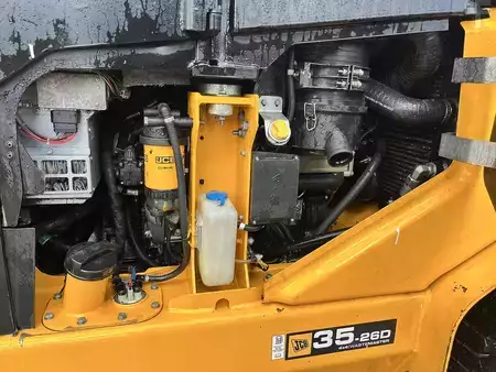 Teleskoptruck fast bom 2023  JCB 35-26D 4WD Wastemaster Teletruk (8)