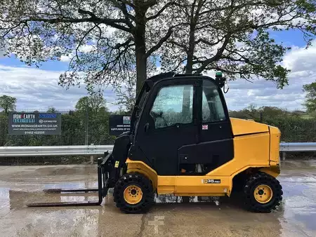 Teleskoptruck fast bom 2023  JCB 35-26D 4WD Wastemaster Teletruk (1)