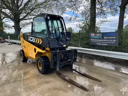 Teleskoptruck fast bom 2023  JCB 35-26D 4WD Wastemaster Teletruk (5)