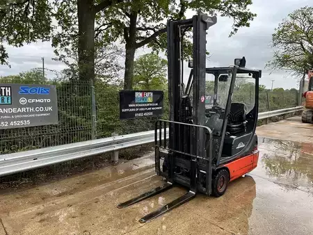 Dieselový VZV 2005  Linde E16C-02 Forklift (2)