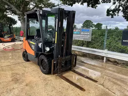 Diesel Forklifts 2011  Doosan D30S-5 Forklift (5)
