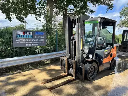 Diesel Forklifts 2011  Doosan D30S-5 Forklift (2)