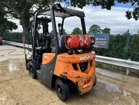 Empilhador diesel 2020  Doosan G20GP Forklift (3)