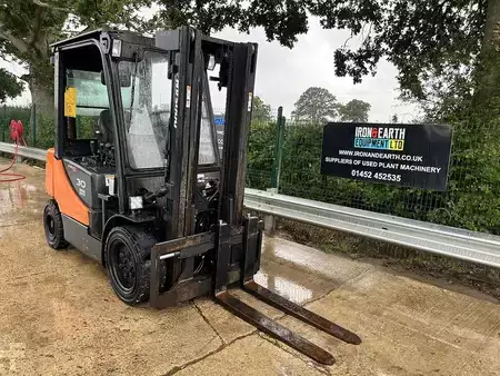 Diesel Forklifts 2011  Doosan D30S-5 Forklift (5)