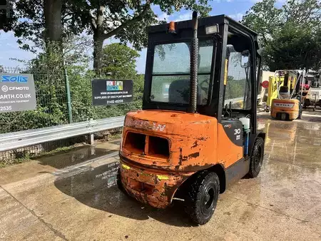 Diesel Forklifts 2011  Doosan D30S-5 Forklift (6)