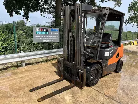 Diesel Forklifts 2011  Doosan D30S-5 Forklift (2)
