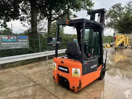 Dieselový VZV 2015  Doosan B20T-5 Forklift (6)