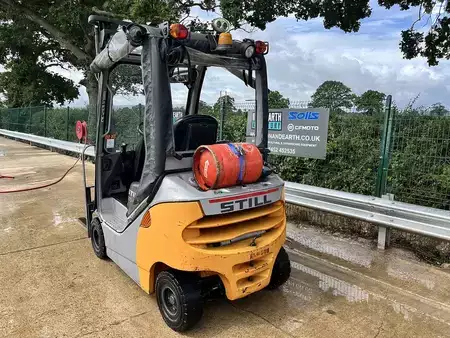 Diesel heftrucks 2012  Still RX70-18 T Forklift (3)