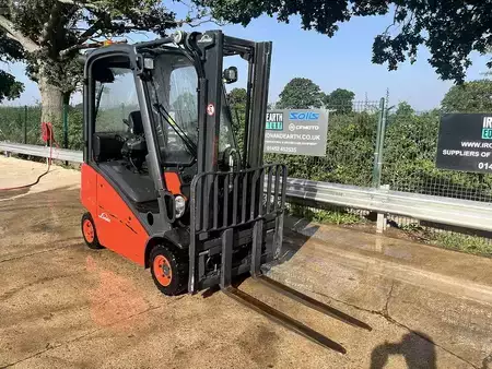 Carrelli elevatori diesel 2007  Linde H16 Forklift (5)