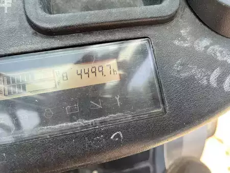 Dieselový VZV 2015  Toyota 02-8FDF30 Forklift (7)