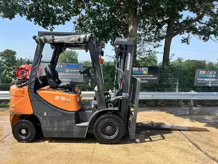 Dieselový VZV 2020  Doosan G25GP Forklift (4)