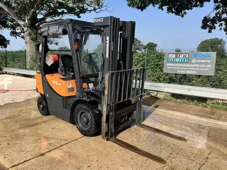 Dieselový VZV 2020  Doosan G25GP Forklift (5)