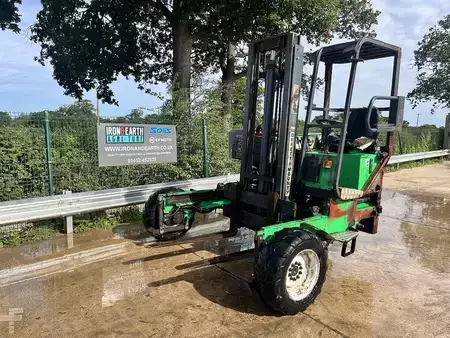 Diesel truck 2003  Moffett M2403W Truck-Mounted Forklift (2)