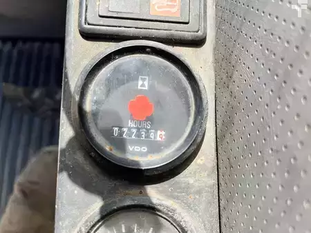 Dieselový VZV 2005  Linde S50 Side Loader Forklift (7)