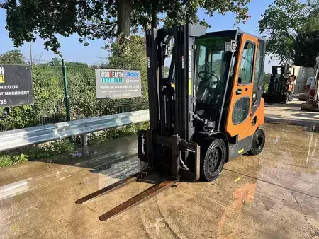 Carrelli elevatori diesel 2011  Doosan D30S-5 Forklift (2)