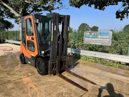 Carrelli elevatori diesel 2011  Doosan D30S-5 Forklift (5)