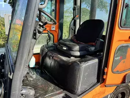 Carrelli elevatori diesel 2011  Doosan D30S-5 Forklift (9)