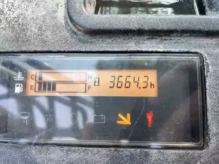 Dieselový VZV 2016  Toyota 02-8FDF30 Forklift (7)
