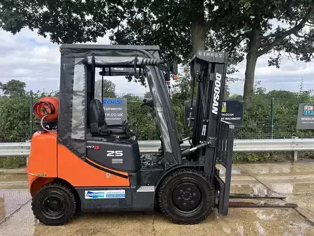 Diesel truck 2018  Doosan G25P-5 Forklift (4)