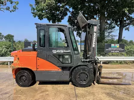 Diesel gaffeltruck 2019  Doosan D45SC-7 Forklift (4)