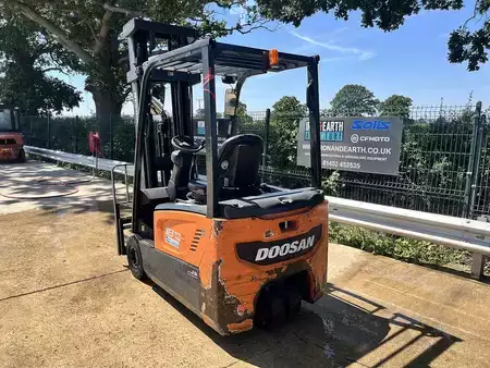 Carrelli elevatori diesel 2020  Doosan B18T-7 Forklift (3)
