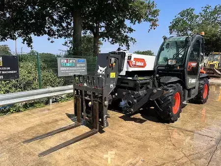 Chariots téléscopiques fixes 2021  Bobcat T35.130SLP Telehandler (2)
