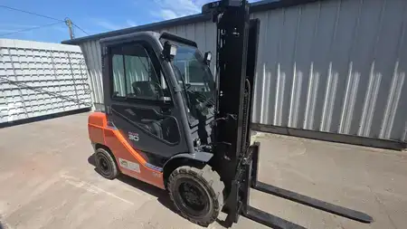 Dieselový VZV 2020  Toyota 52-8FDF30 (1)