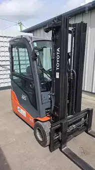 3-wiel elektrische heftrucks 2020  Toyota 8FBE20T (2)