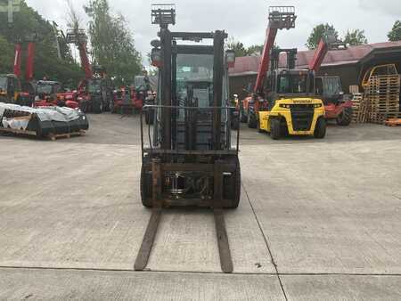 Diesel heftrucks 2013  Toyota 02-8 FDF 30 (3)