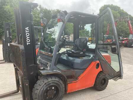 Diesel heftrucks 2013  Toyota 02-8 FDF 30 (7)