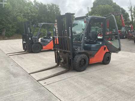 Diesel heftrucks 2013  Toyota 02-8 FDF 30 (9)