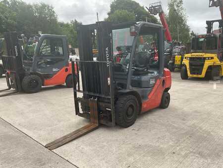 Diesel heftrucks 2017  Toyota 02-8 FDF 25 (2)