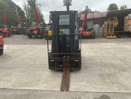 Diesel heftrucks 2017  Toyota 02-8 FDF 25 (3)