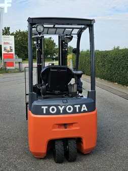 Elektro 3 Rad 2024  Toyota 8FBE 15T (2)