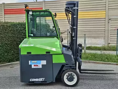 Wózki 4-kierunkowe 2025  Combilift CBE 4000 (4)