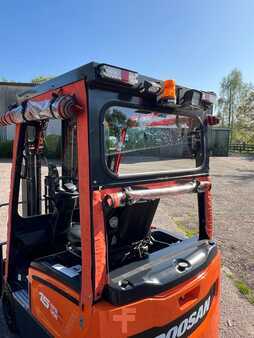 Elektryczne 3-kołowe 2019  Doosan B15t-7 (14)