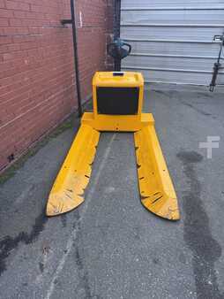 Wózki niskiego podnoszenia 2019  Jungheinrich EJE 120 Reel Carrier 800-140 (6)