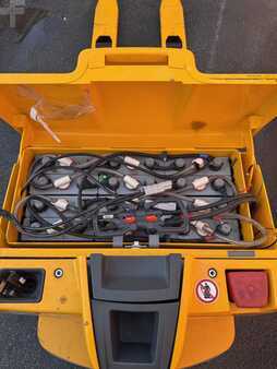 Lavansiirtovaunu 2016  Jungheinrich EJE 225 (3)