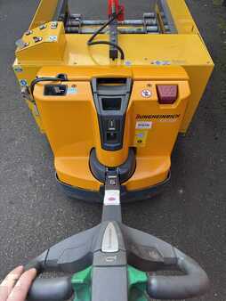 Lavansiirtovaunu 2011  Jungheinrich ejc 120 (3)