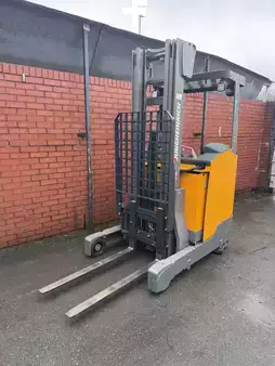 Työntömastotrukki 2019  Jungheinrich ETV 112 (2)