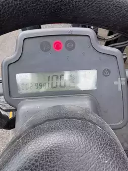 Carrelli elettrici 3 ruote 2014  Jungheinrich EFG 110 (3)