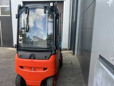 Elektro 4 Rad  Linde E20PH 02 EVO Triplex (3)